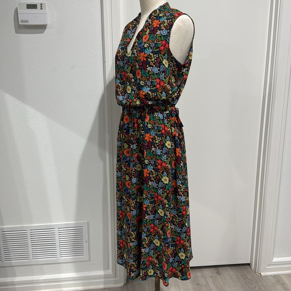 Anne Klein Floral Sleeveless Dress - 10 - Picture 3 of 9